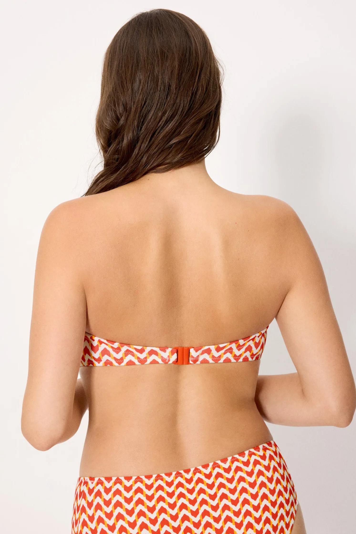 Top bikini bandeau micropiqué estampado coral copas C y D