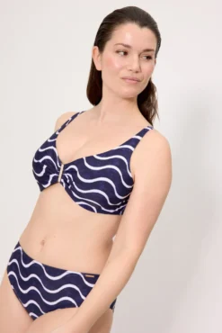 Top bikini reductor estampado ondas marino copas C y D