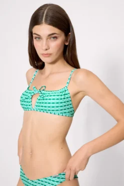 Top bikini triángulo estampado geométrico verde copa B