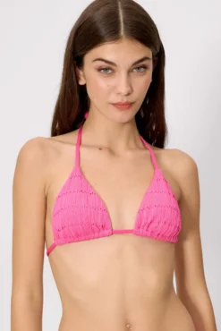 Top bikini triángulo textura rosa copa B