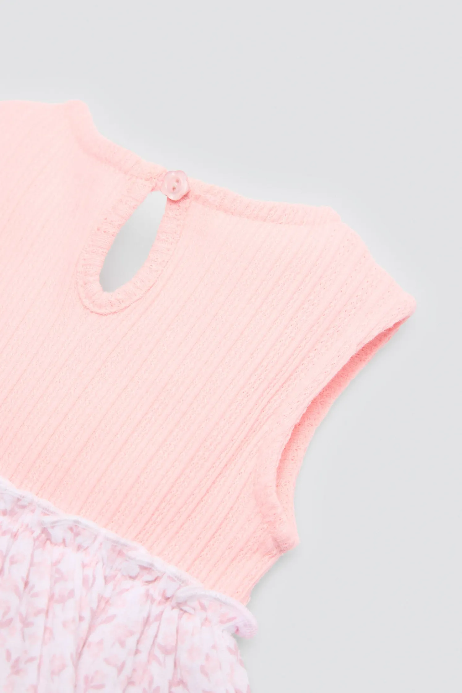 Vestido bebé sin mangas estampado floral