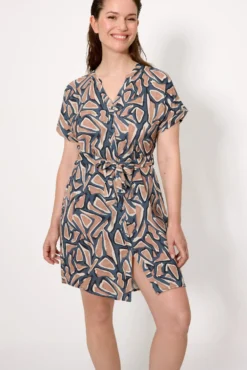 Vestido camisero manga corta estampado