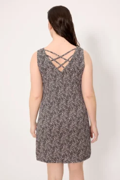 Vestido corto tirantes estampado