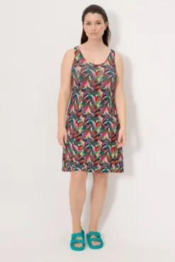 Vestido corto tirantes recto estampado