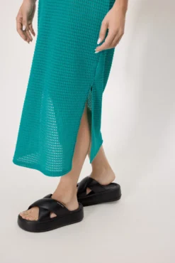 Vestido largo calado tirantes turquesa