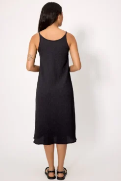 Vestido largo ligero negro