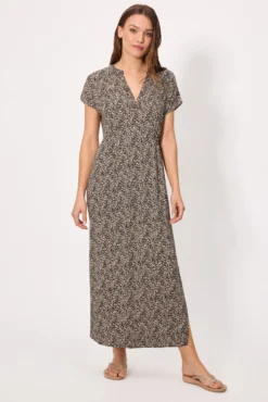 Vestido largo manga corta estampado