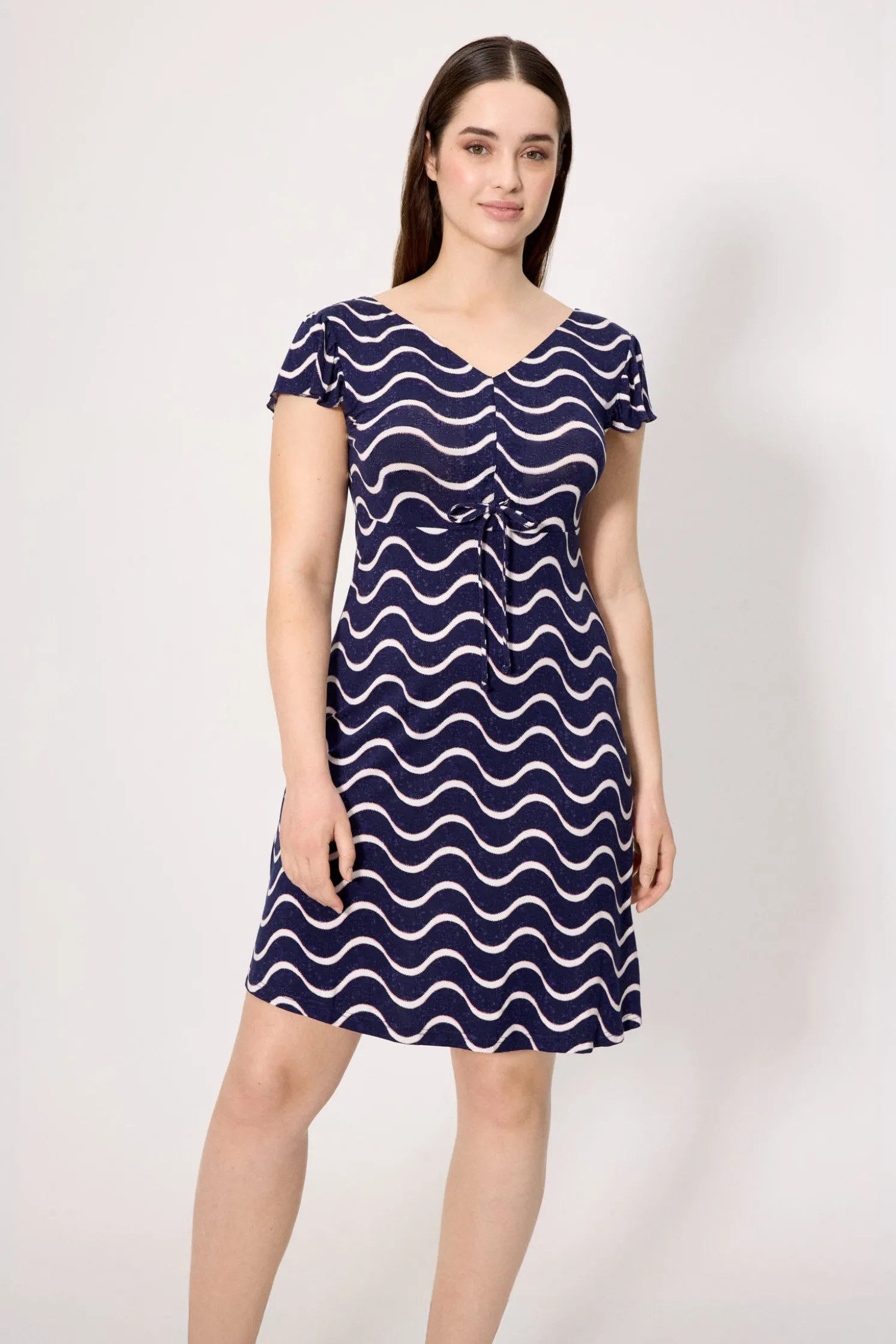 Vestido manga corta estampado ondas