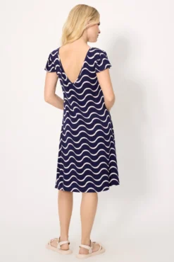 Vestido manga corta estampado ondas