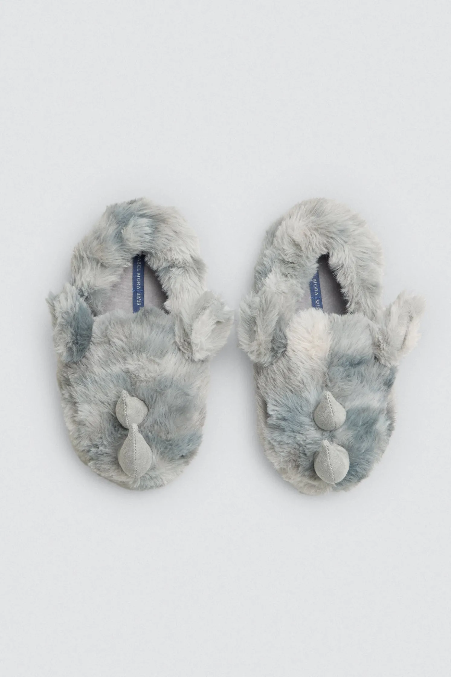 Zapatillas de casa infantiles rinoceronte con detalles 3D
